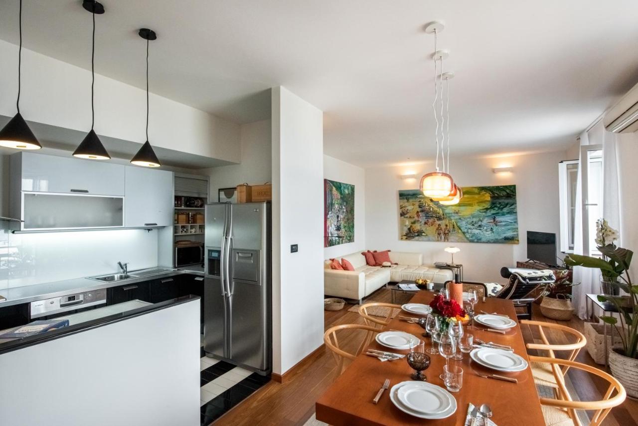 Airy Seafront 1920S Apartment Split Eksteriør bilde