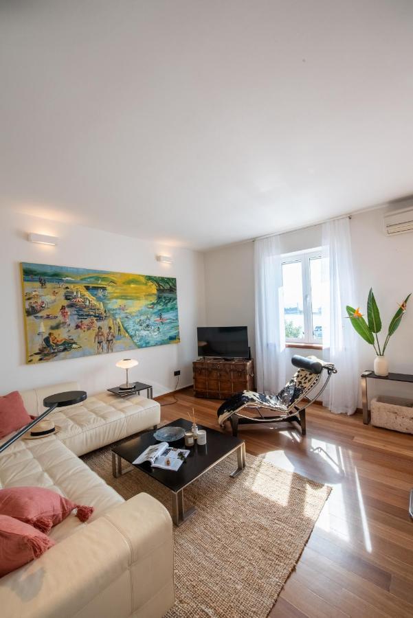 Airy Seafront 1920S Apartment Split Eksteriør bilde